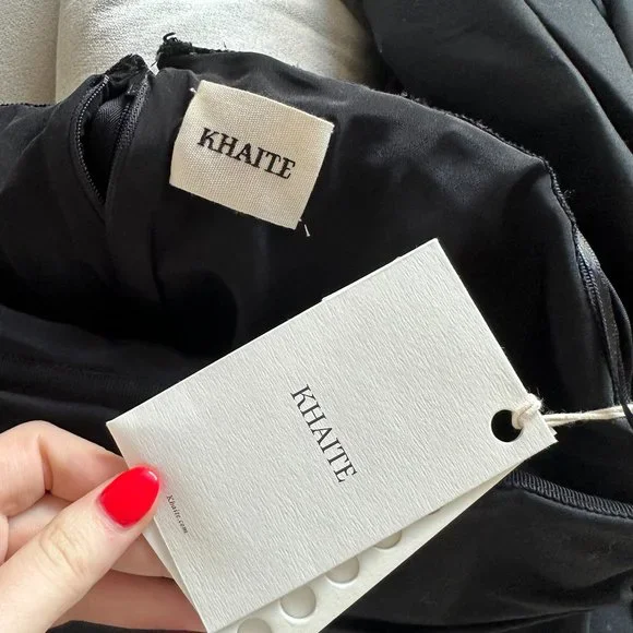 ❌SOLD❌NWT Khaite Katerina Off-shoulder Mini Dress Balloon Sleeves Sz 10 - Picture 3 of 12